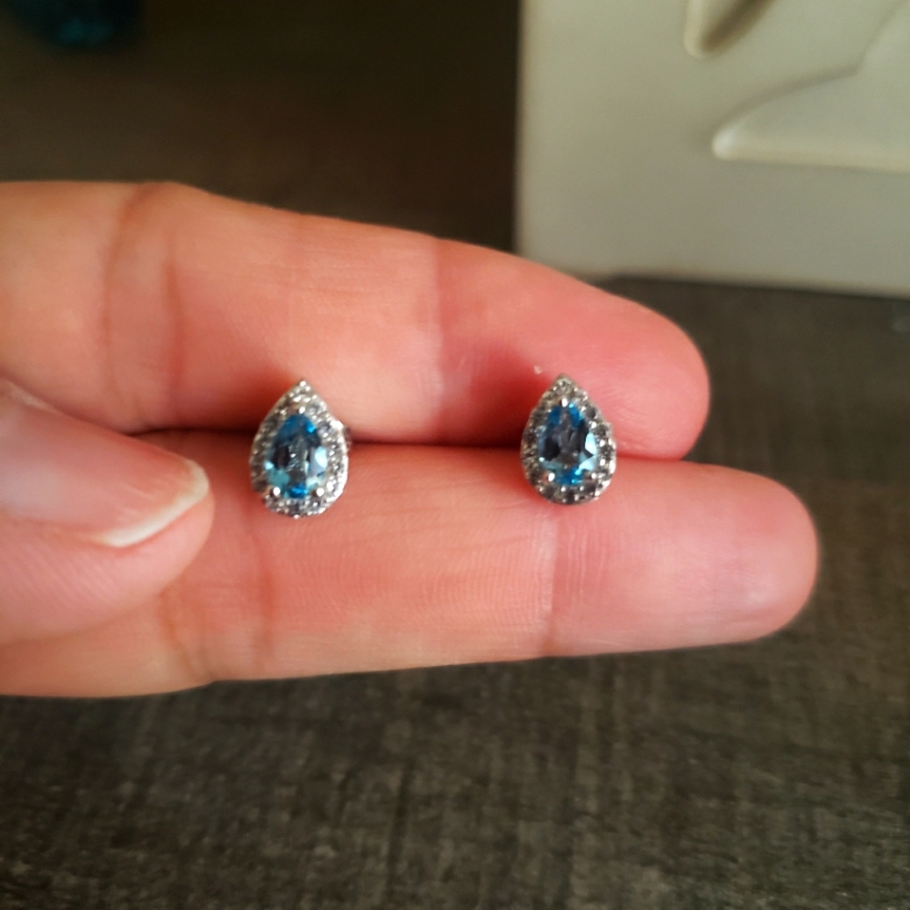 December stone stud earrings